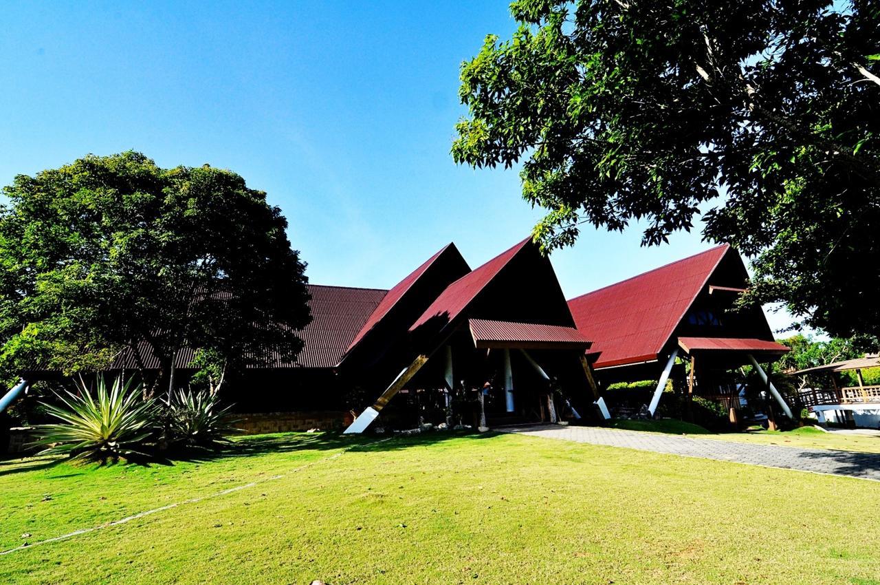 Boffo Resort Calayugan Norte Eksteriør billede